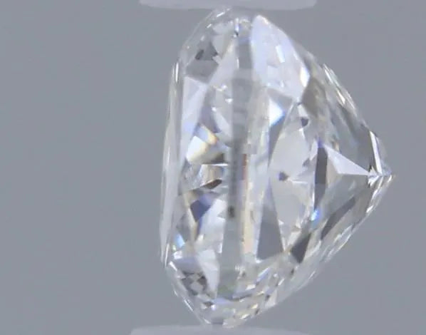 0.26ct Cushion brilliant Lab Grown Diamond (Colour E, Clarity VVS2, IGI Certified)