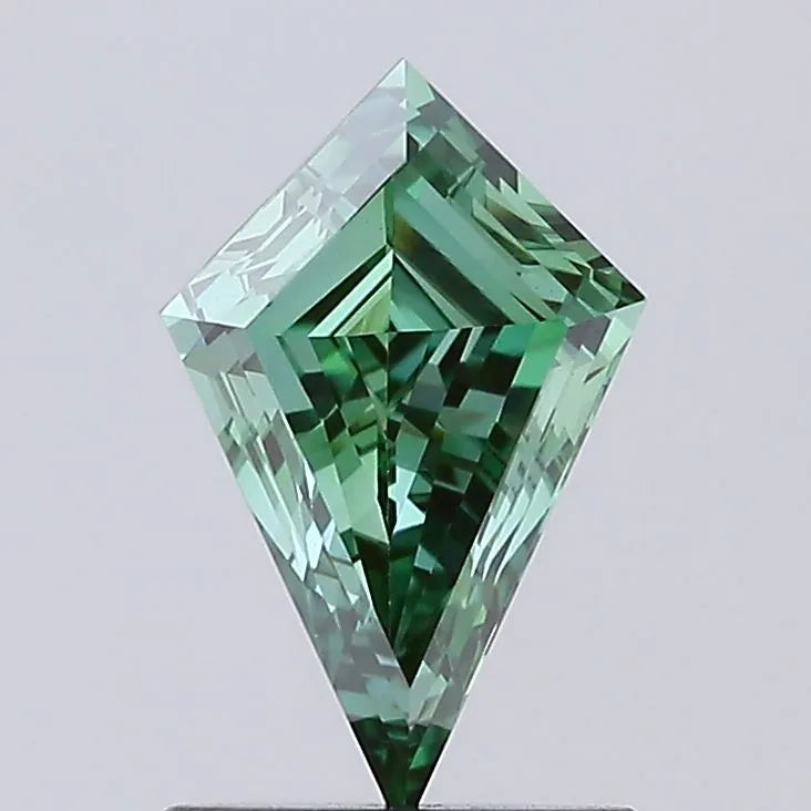 0.98ct Kite Lab Grown Diamond (Colour Fancy Vivid Green, Clarity VS1, IGI Certified)