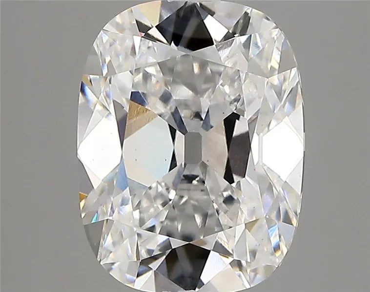 3.33ct Cushion modified Lab Grown Diamond (Colour D, Clarity VS1, IGI Certified)