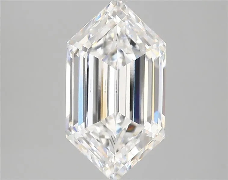 4.07ct Hexagonal Lab Grown Diamond (Colour E, Clarity VVS2, IGI Certified)