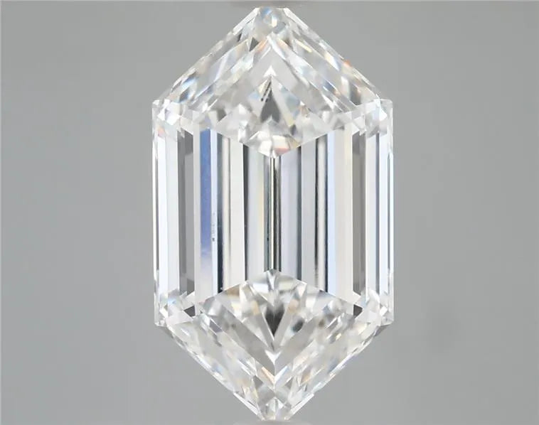 4.07ct Hexagonal Lab Grown Diamond (Colour E, Clarity VVS2, IGI Certified)