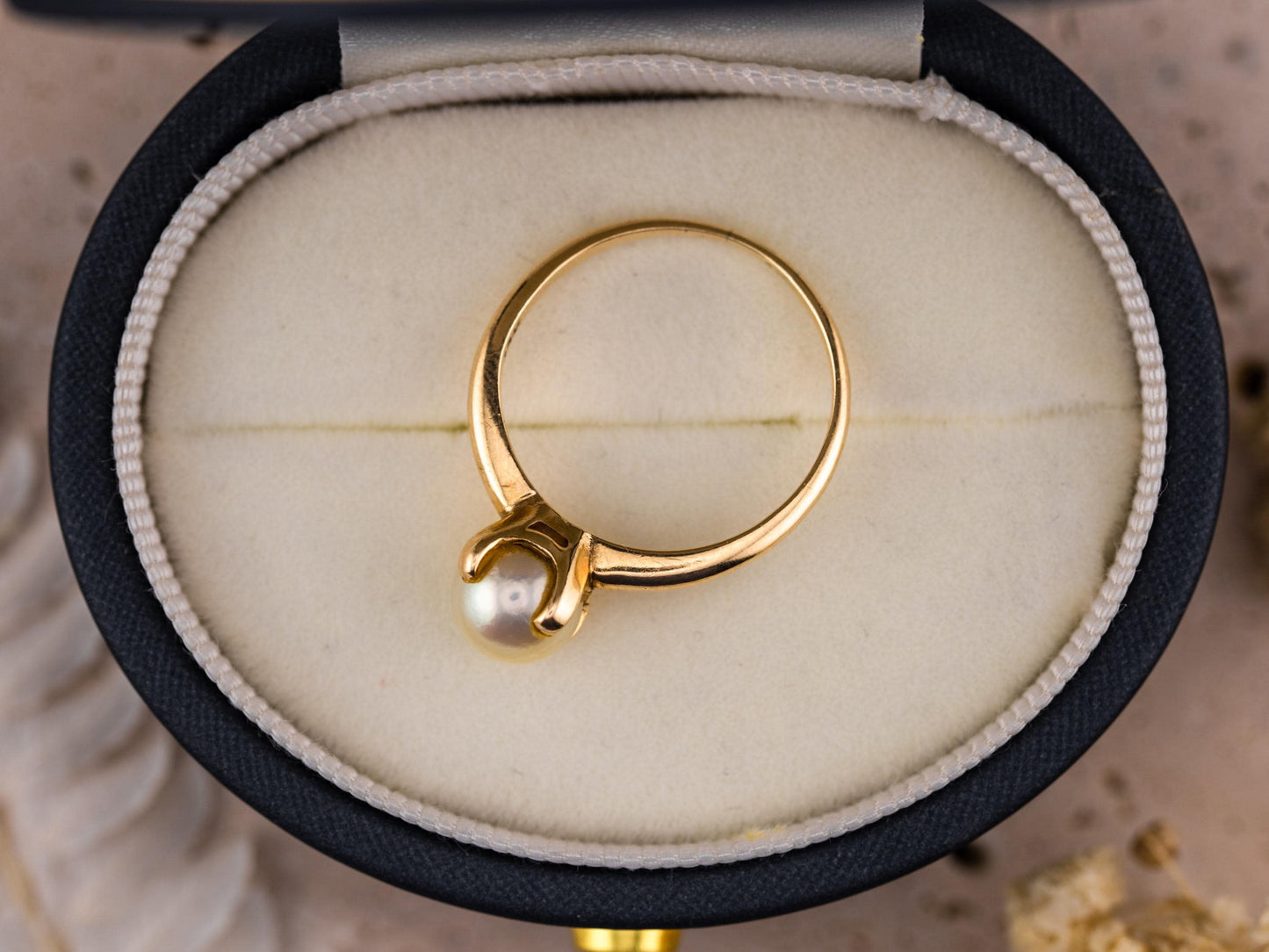 Vintage pearl ring 14k solid gold statement or engagement ring cultured pearl genuine antique ring vintage ring, size 8