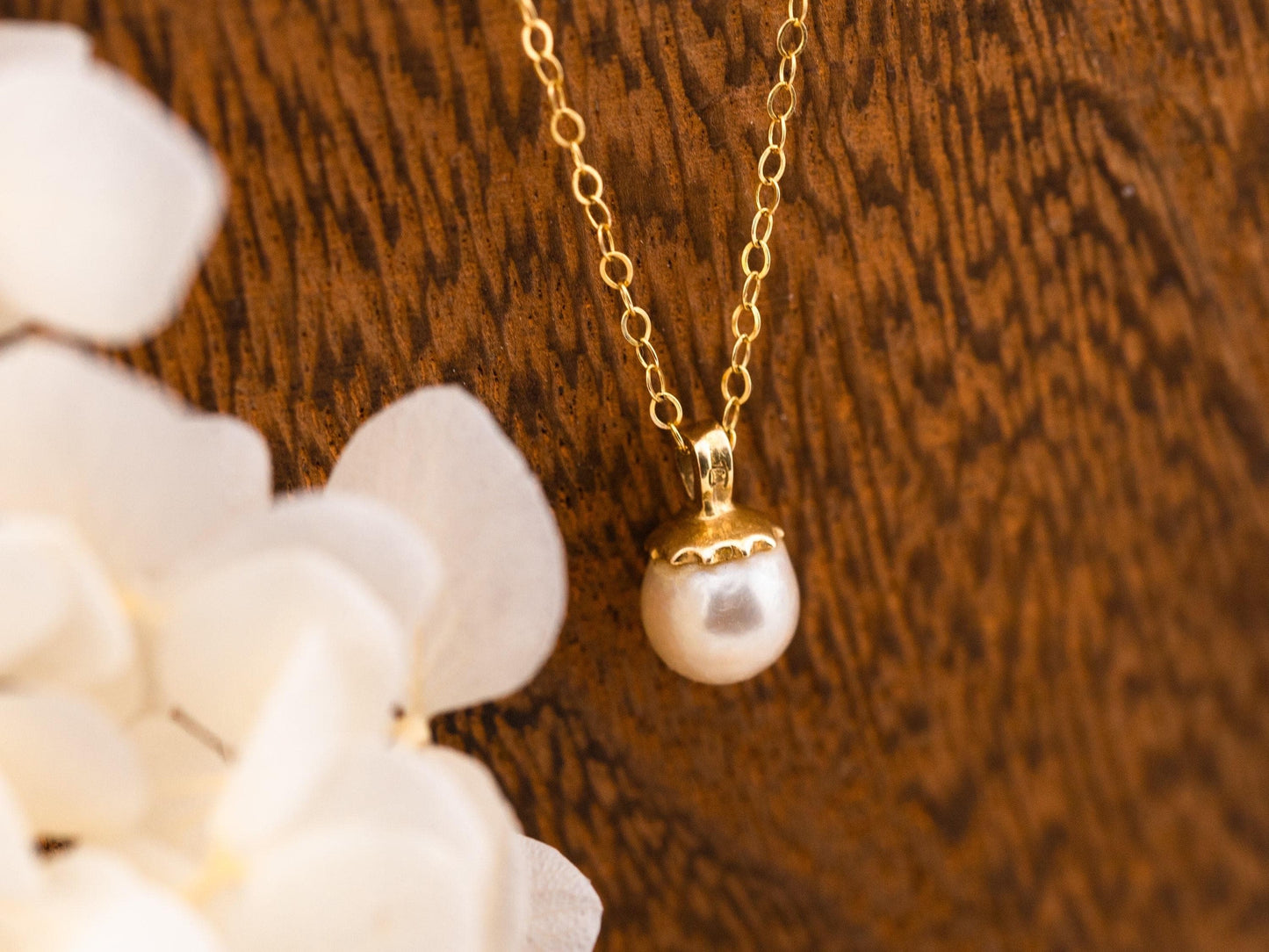 Vintage Pearl Necklace Pendant 14k Solid Gold Necklace