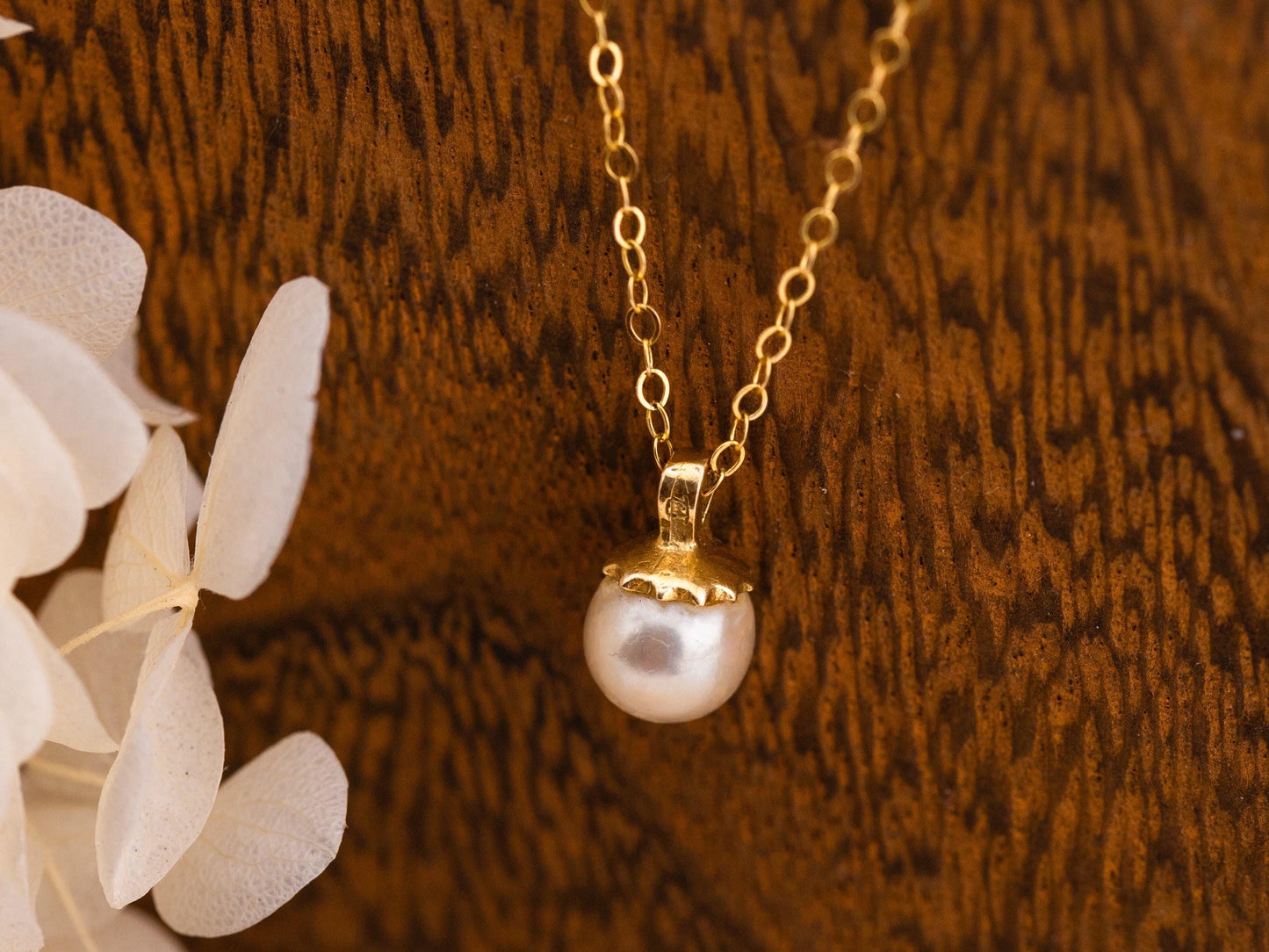 Vintage Pearl Necklace Pendant 14k Solid Gold Necklace