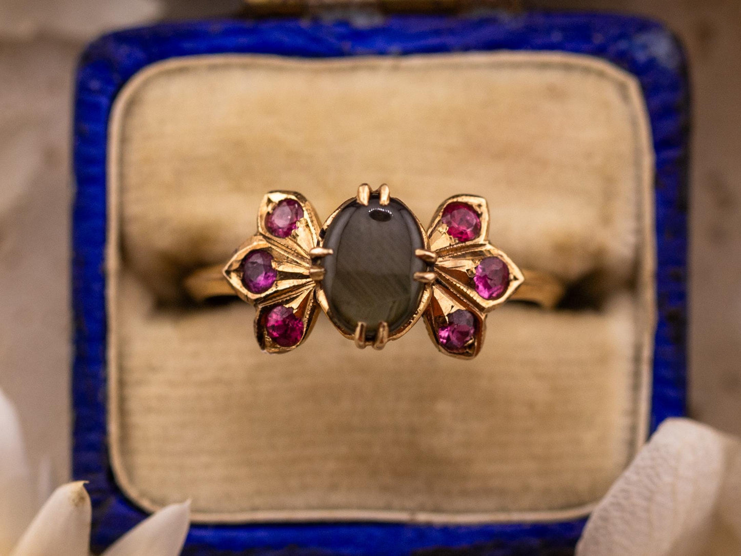 Vintage Black Star Sapphire and ruby ring 14k solid gold statement or engagement ring floral inspired genuine vintage ring, size 7