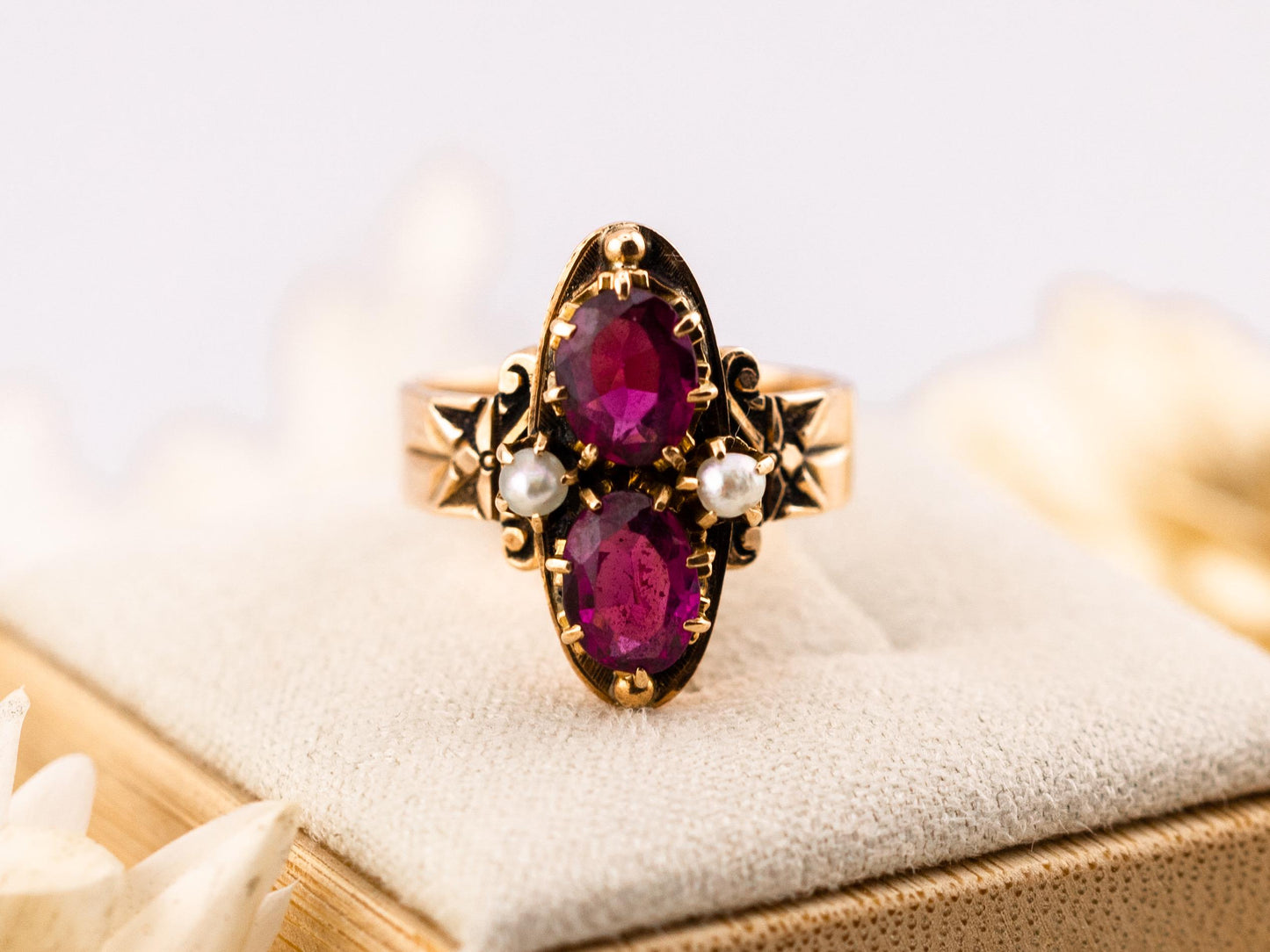 Vintage garnet and pearl ring 14k solid yellow gold Victorian ring antique vertical ring, size 4.5