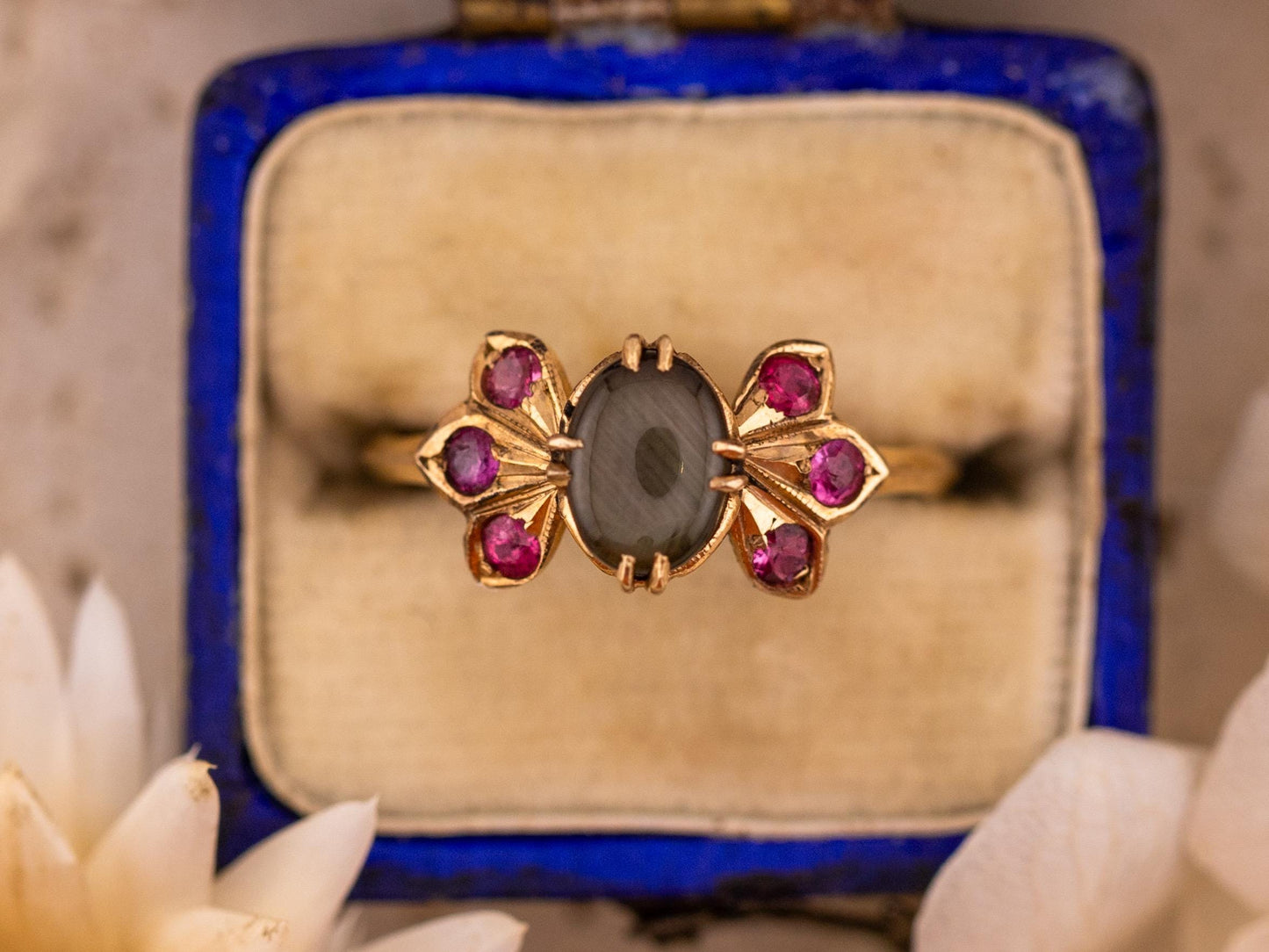 Vintage Black Star Sapphire and ruby ring 14k solid gold statement or engagement ring floral inspired genuine vintage ring, size 7