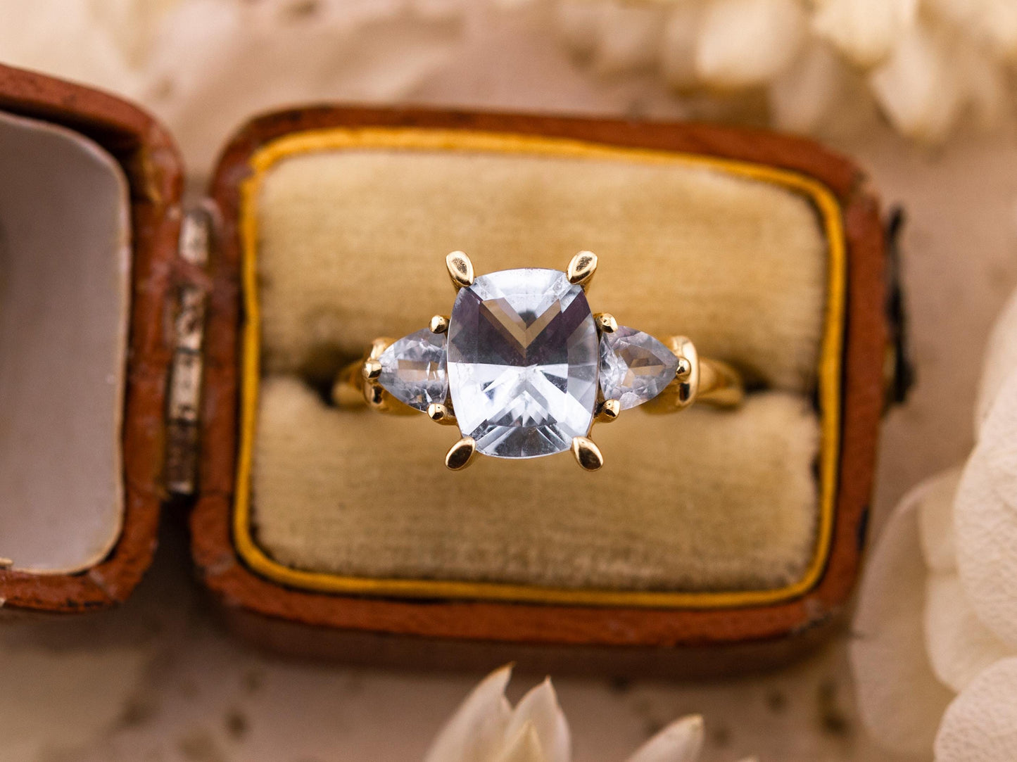 Vintage aquamarine ring three stone ring 10k solid yellow gold ring, size 6