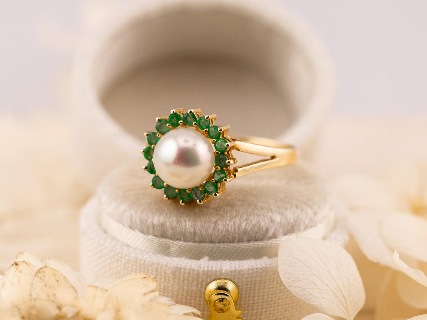 Vintage pearl and emerald ring pearl halo ring 14k solid yellow gold statement or engagement ring genuine antique vintage ring, size 7