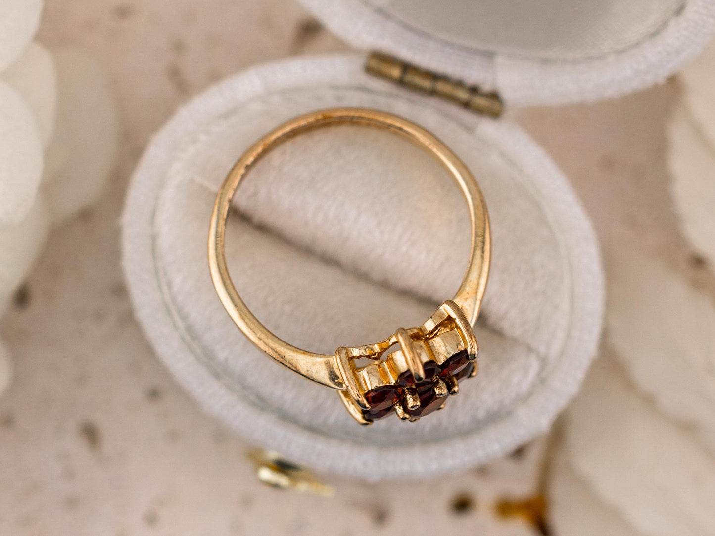 Vintage Garnet ring flower ring 10k solid gold ring January Birthstone ring, size 6