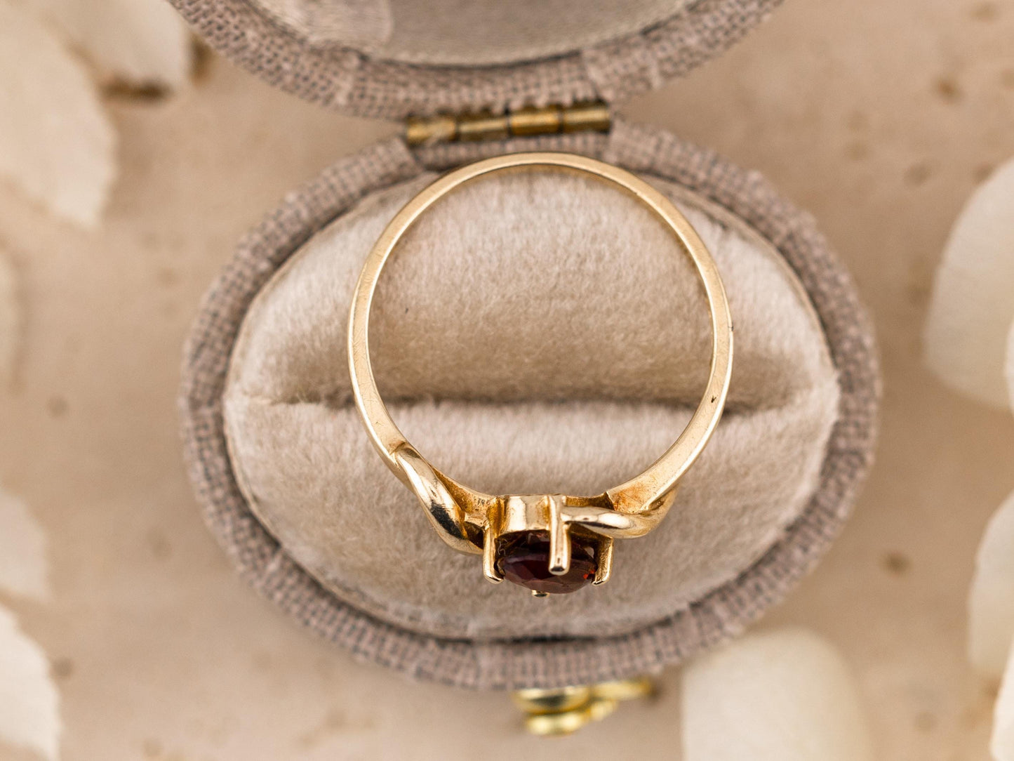 Vintage Garnet ring flower ring 10k solid gold ring January Birthstone ring, size 6