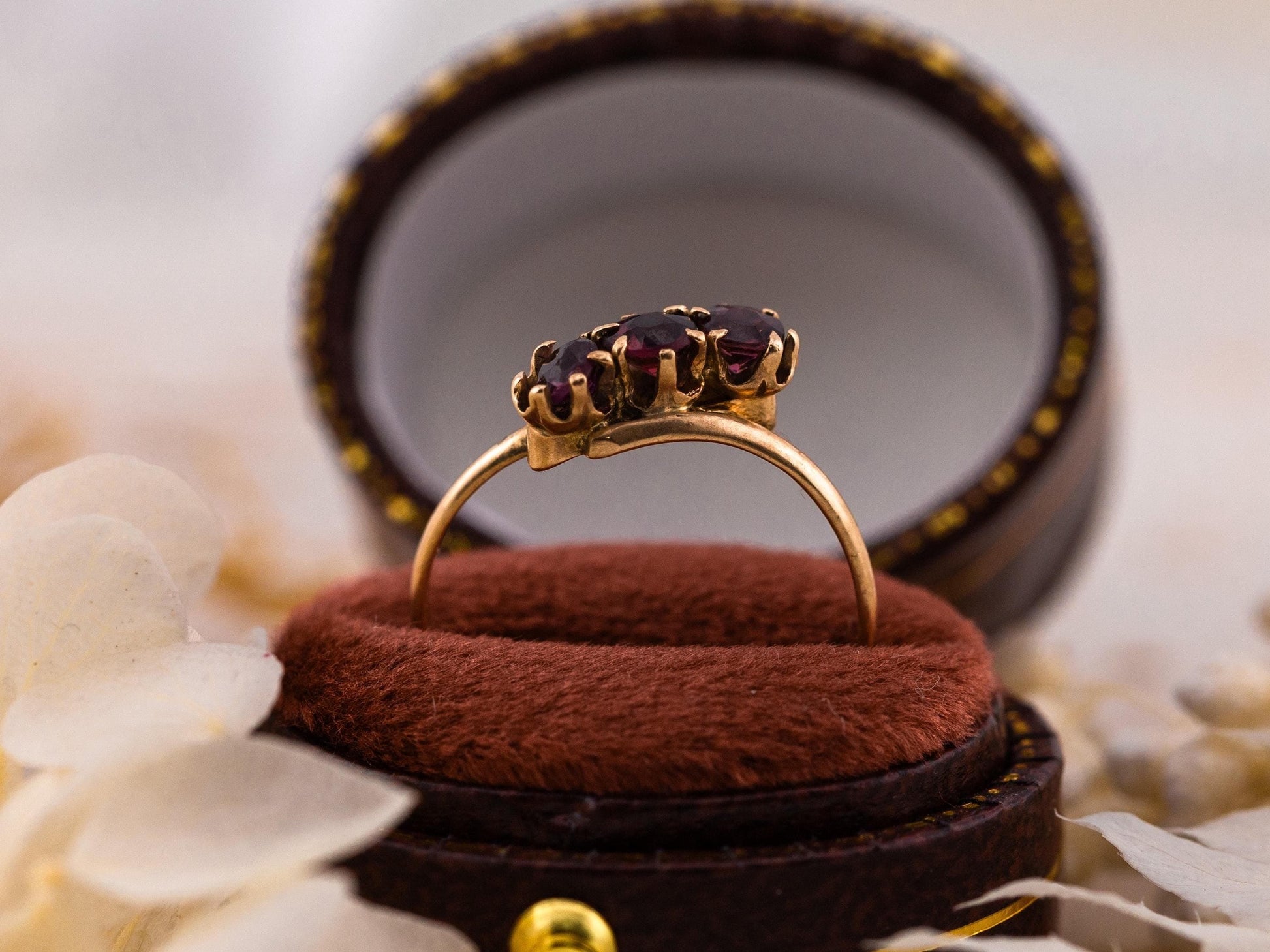 Vintage garnet ring three stone Victorian ring January birthstone ring 10k solid yellow gold ring, size 6