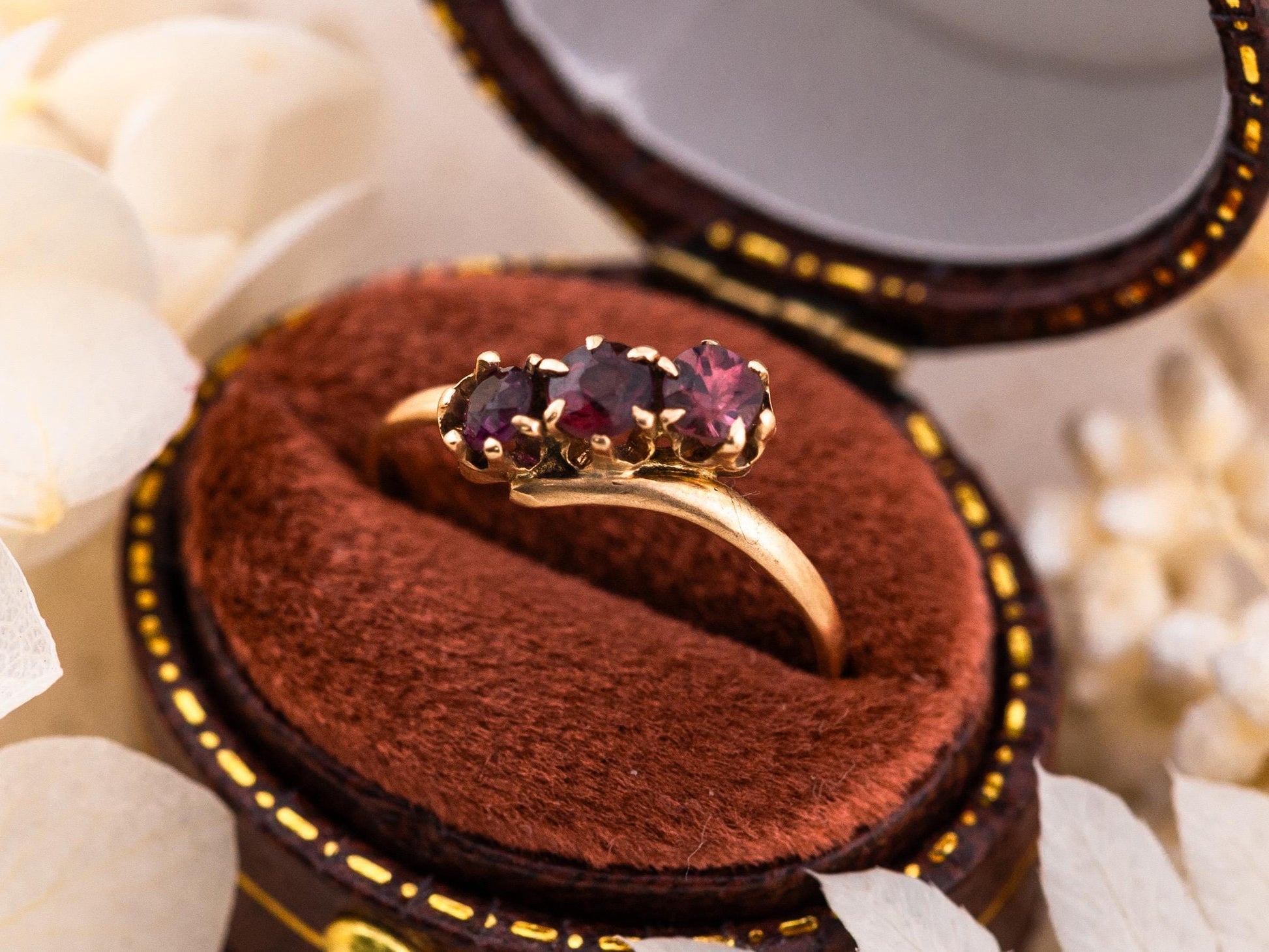 Vintage garnet ring three stone Victorian ring January birthstone ring 10k solid yellow gold ring, size 6