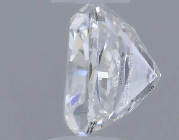 0.27ct Cushion modified Lab Grown Diamond (Colour E, Clarity VVS2, IGI Certified)