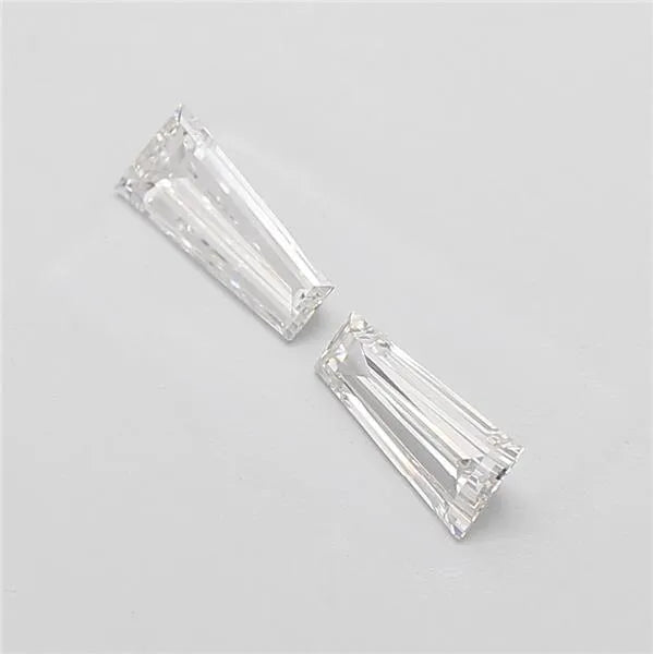 0.38ct Tapered baguette Lab Grown Diamond (Colour F, Clarity VVS2, IGI Certified)