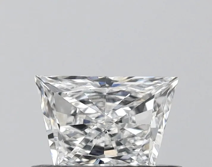 0.50ct Trapezoid Lab Grown Diamond (Colour E, Clarity VS1, IGI Certified)