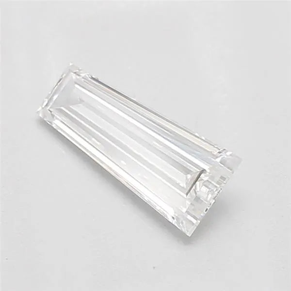 0.56ct Tapered baguette Lab Grown Diamond (Colour E, Clarity VS1, IGI Certified)