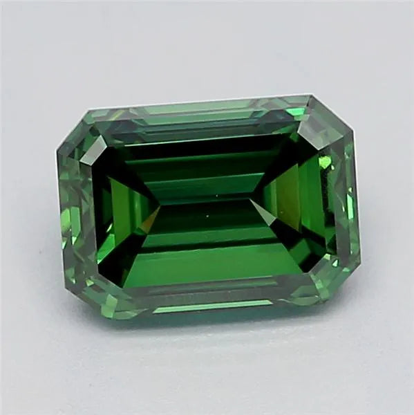 1.01ct Emerald Lab Grown Diamond (Colour Fancy Vivid Green, Clarity VVS2, IGI Certified)