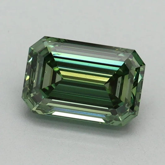 1.50ct Emerald Lab Grown Diamond (Colour Fancy Vivid Green, Clarity VS1, IGI Certified)