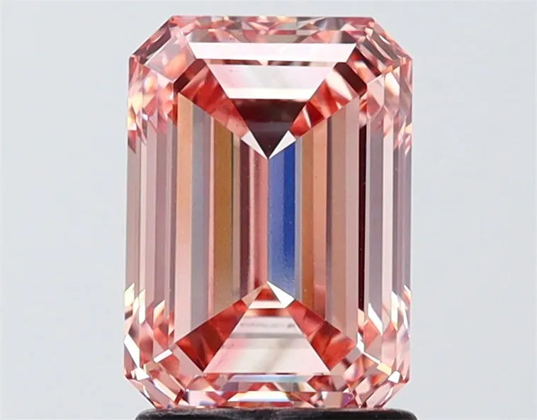 2.01ct Emerald Lab Grown Diamond (Colour Fancy Intense Pink, Clarity VS1, IGI Certified)