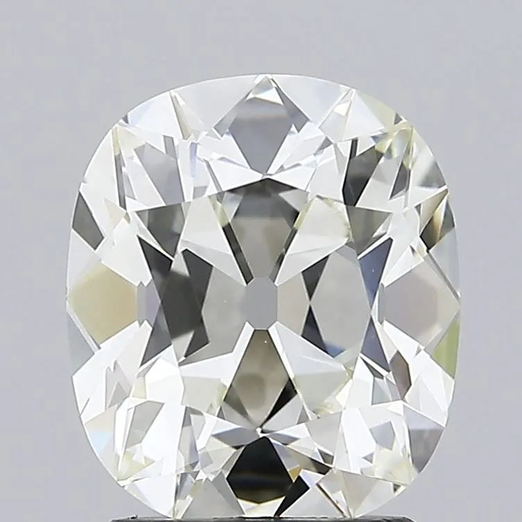 2.35ct Cushion brilliant Lab Grown Diamond (Colour J, Clarity VVS2, IGI Certified)