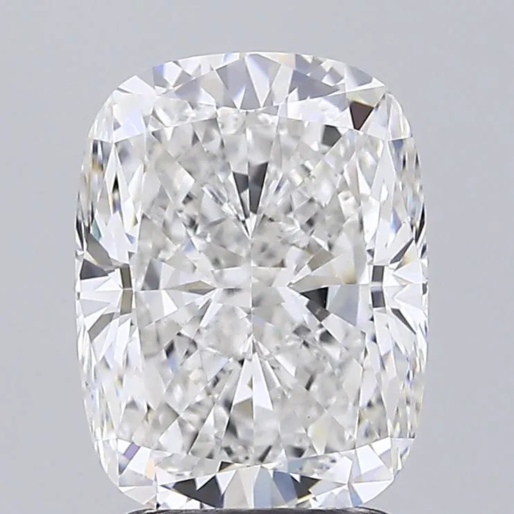 2.55ct Cushion modified Lab Grown Diamond (Colour F, Clarity VVS2, IGI Certified)