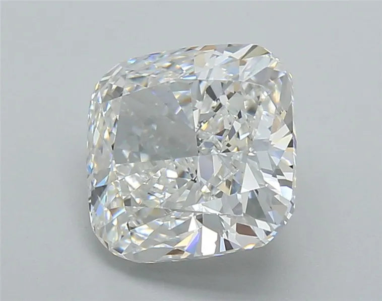 3.00ct Cushion modified Lab Grown Diamond (Colour E, Clarity VVS2, Cut VG, IGI Certified)