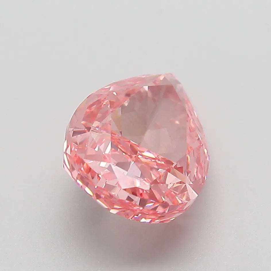 3.10ct Pear Lab Grown Diamond (Colour Fancy Vivid Pink, Clarity VS1, IGI Certified)