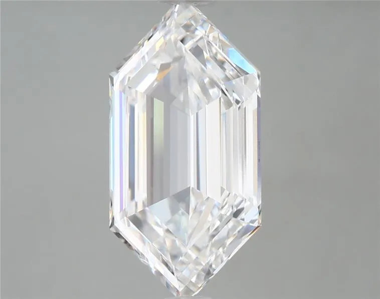 3.23ct Hexagonal Lab Grown Diamond (Colour D, Clarity VVS1, IGI Certified)