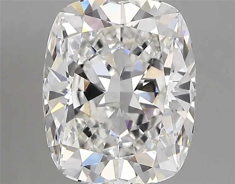 3.40ct Cushion modified Lab Grown Diamond (Colour E, Clarity VVS2, IGI Certified)