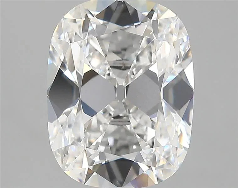 3.48ct Cushion modified Lab Grown Diamond (Colour E, Clarity VVS2, IGI Certified)