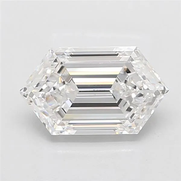 3.55ct Hexagonal Lab Grown Diamond (Colour E, Clarity VVS1, IGI Certified)