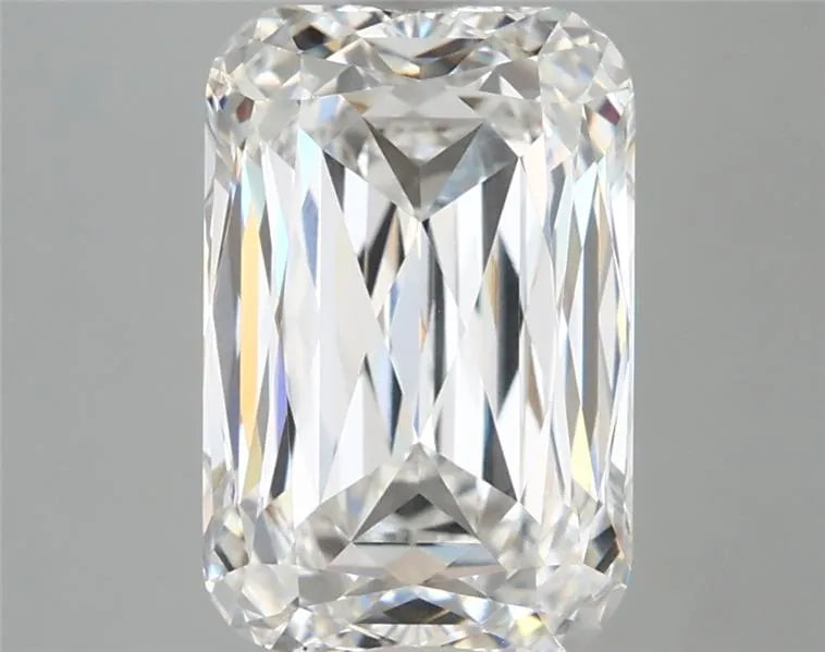 4.00ct Cushion modified Lab Grown Diamond (Colour F, Clarity VVS1, IGI Certified)