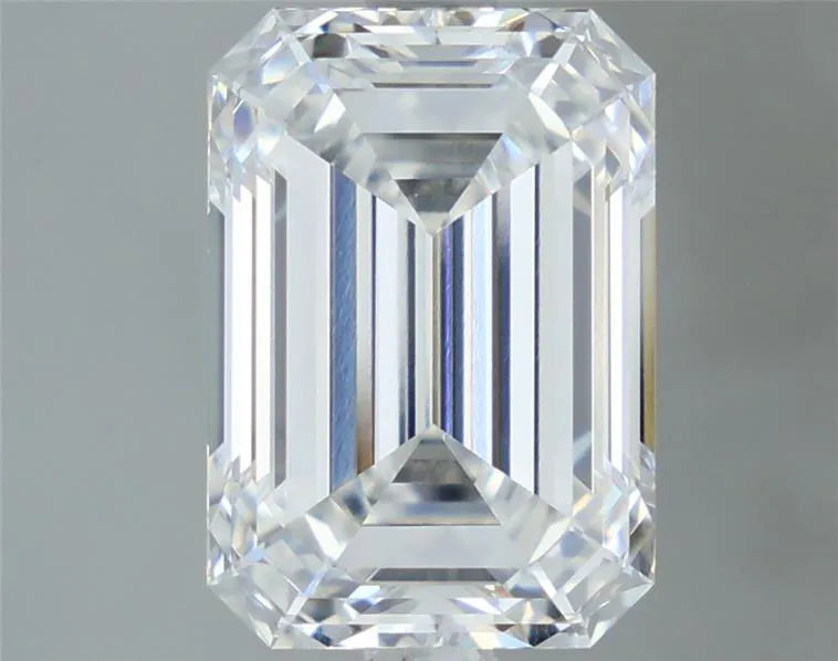 4.04ct Emerald Lab Grown Diamond (Colour F, Clarity IF, IGI Certified)