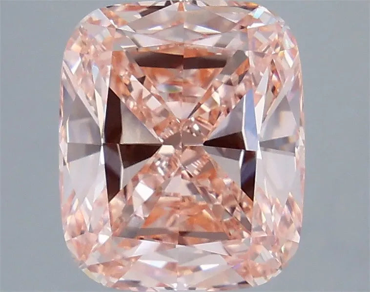 4.05ct Cushion modified Lab Grown Diamond (Colour Fancy Vivid Pink, Clarity VS1, IGI Certified)