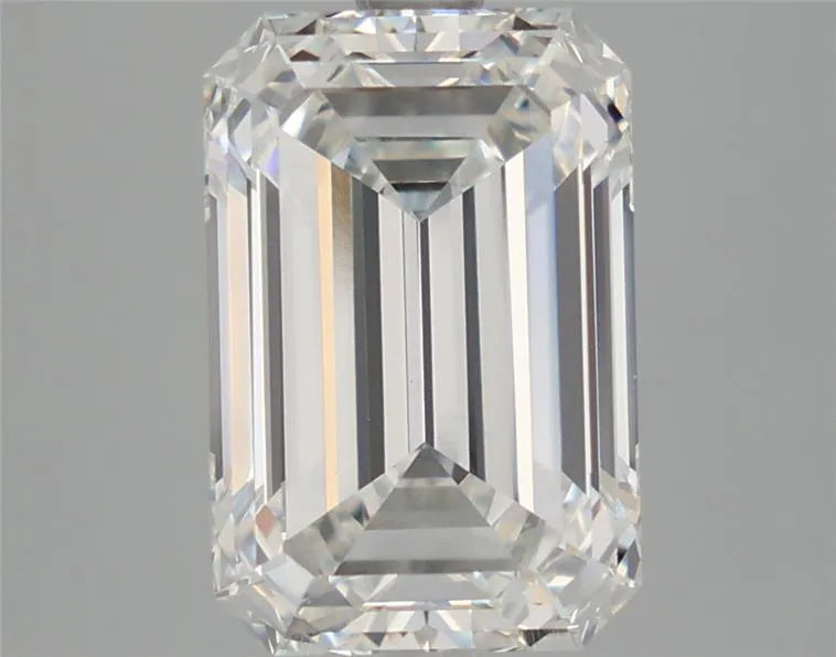4.18ct Emerald Lab Grown Diamond (Colour F, Clarity VVS2, IGI Certified)