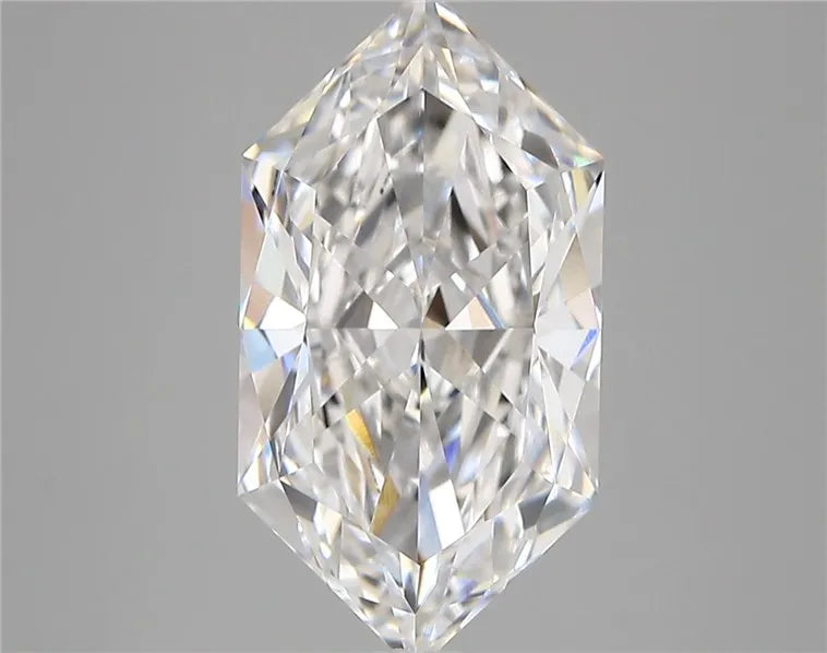 4.18ct Hexagonal Lab Grown Diamond (Colour E, Clarity VVS1, IGI Certified)