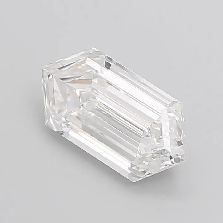4.23ct Hexagonal Lab Grown Diamond (Colour E, Clarity VVS2, IGI Certified)