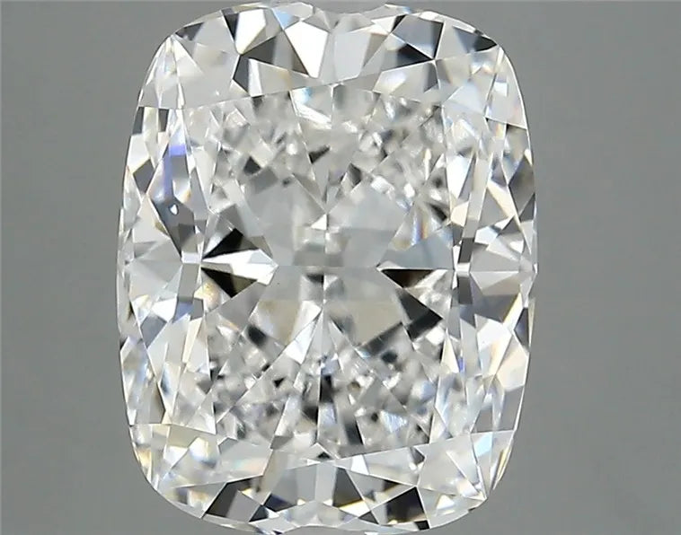 4.38ct Cushion modified Lab Grown Diamond (Colour E, Clarity VVS2, IGI Certified)