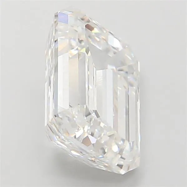 5.00ct Emerald Lab Grown Diamond (Colour E, Clarity VVS1, IGI Certified)