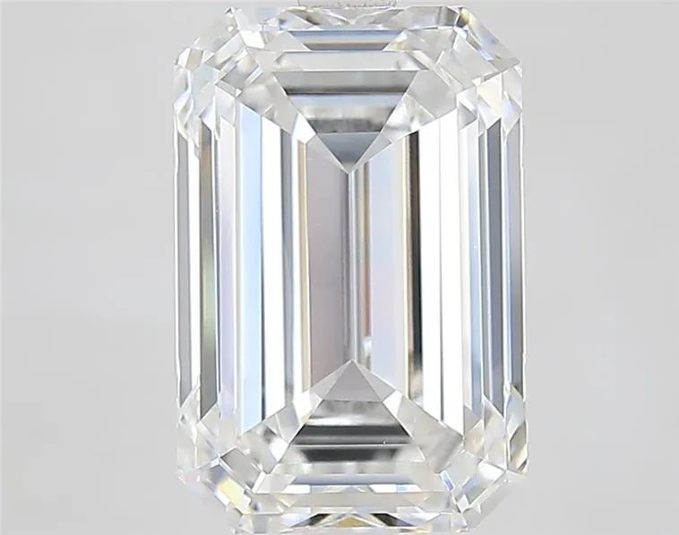 5.01ct Emerald Lab Grown Diamond (Colour E, Clarity VVS1, IGI Certified)
