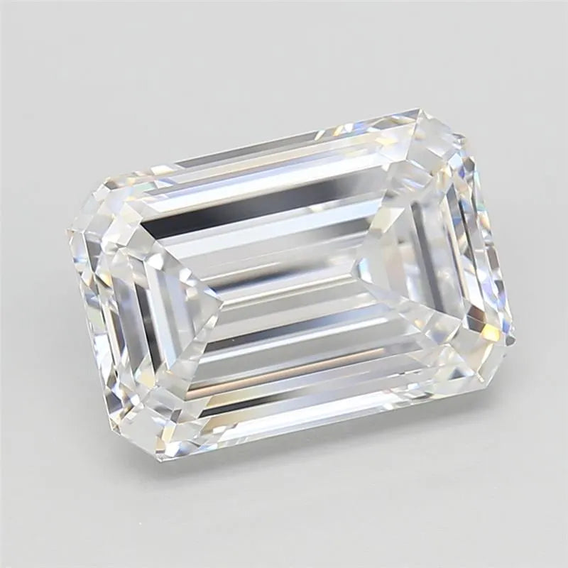 5.13ct Emerald Lab Grown Diamond (Colour E, Clarity VVS1, GIA Certified)