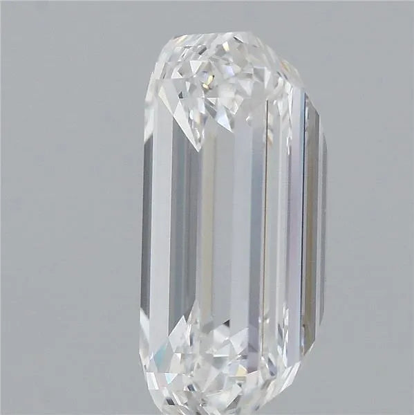 5.15ct Emerald Lab Grown Diamond (Colour E, Clarity VVS2, IGI Certified)