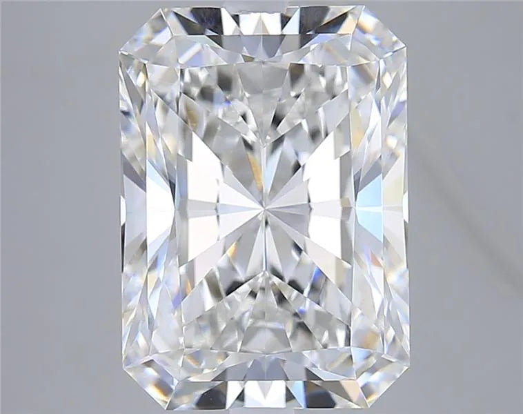 7.08ct Radiant Lab Grown Diamond (Colour E, Clarity VS1, IGI Certified)