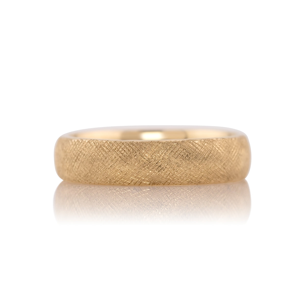 5mm Florentine texture wedding band in 14k yellow gold, shown head on against a white background