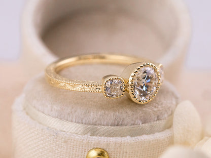 1.08ct Round Brilliant Lab Diamond Three Stone Ring – Penelope
