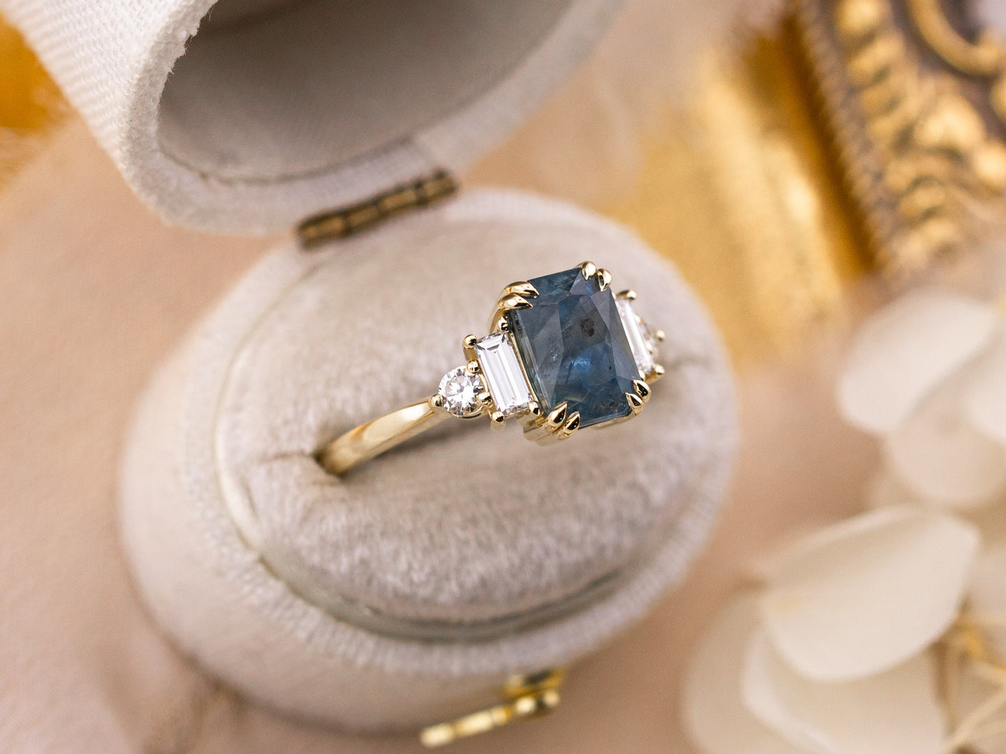 2.75ct Montana sapphire engagement ring