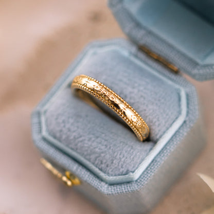 Orange blossom yellow gold wedding band, Size 5.25