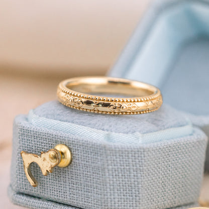 Orange blossom yellow gold wedding band, Size 5.25