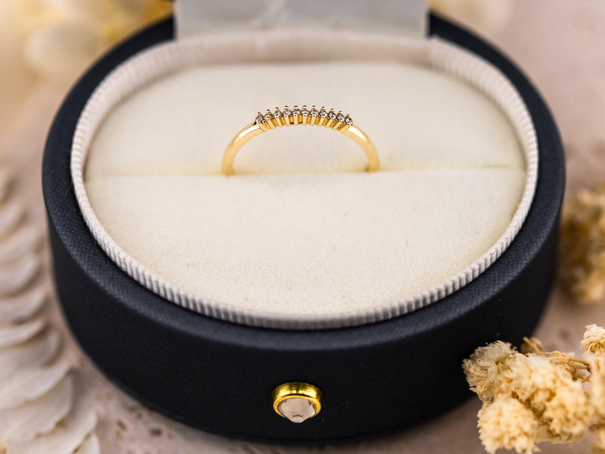 Diamond Wedding Band 14k Solid Gold Pave Band Ring